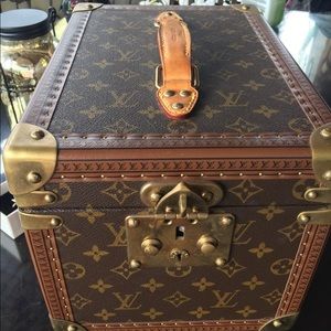 Vintage Louis Vuitton trunk case